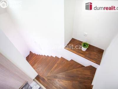 Продажа квартиры 3+KK Lhenice, Prachatická č. 21