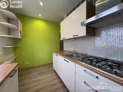 Продаж квартири 3+1 Praha, Topolová č. 40