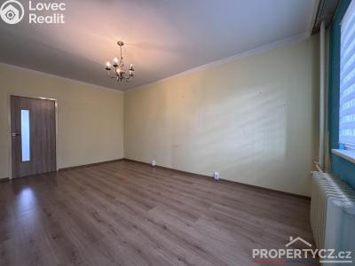 Продаж квартири 3+1 Praha, Topolová č. 7