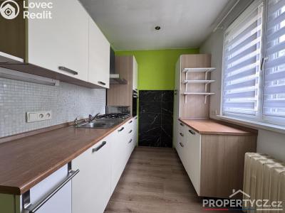 Продаж квартири 3+1 Praha, Topolová č. 11