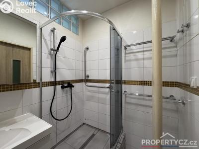 Продаж квартири 3+1 Praha, Topolová č. 16