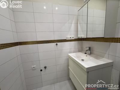 Продаж квартири 3+1 Praha, Topolová č. 17