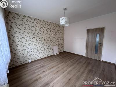 Продаж квартири 3+1 Praha, Topolová č. 23
