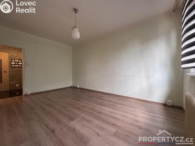 Продаж квартири 3+1 Praha, Topolová č. 27