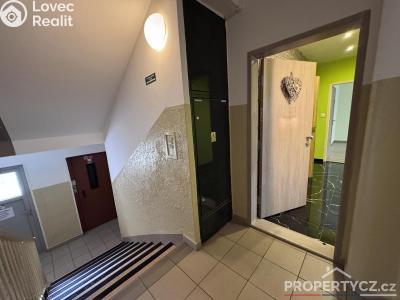 Продаж квартири 3+1 Praha, Topolová č. 28