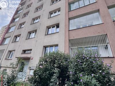 Продаж квартири 3+1 Praha, Topolová č. 32