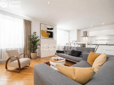 Продажа нестандартной квартиры Praha, Za Pohořelcem č. 3