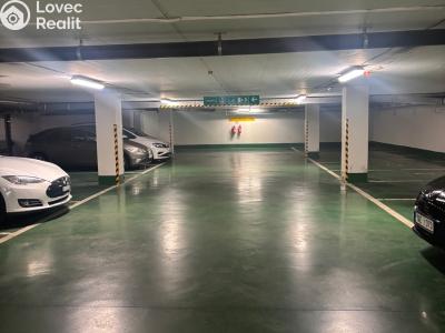 Rent parking place Praha, Thámova č. 1