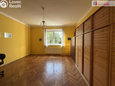 Pronájem rodinného domu Pardubice, Na Okrouhlíku č. 15