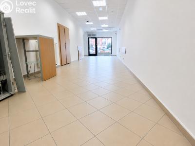 Rent commercial space Hlučín, Mírové náměstí č. 2
