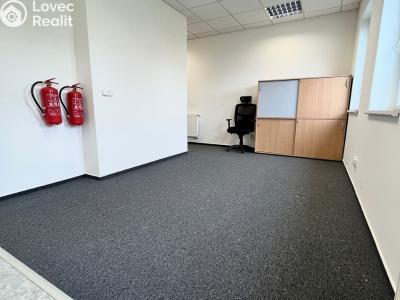 Rent commercial space Hlučín, Mírové náměstí č. 15