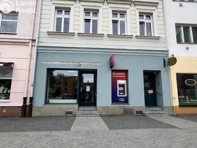 Rent commercial space Hlučín, Mírové náměstí č. 20