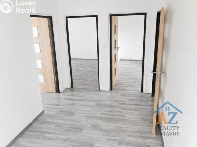 Pronájem bytu 3+1 Chomutov, Kamenná 5092 č. 8