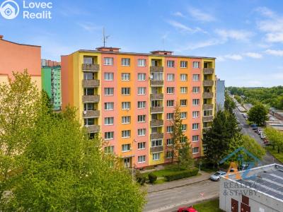 Pronájem bytu 3+1 Chomutov, Kamenná 5092 č. 11