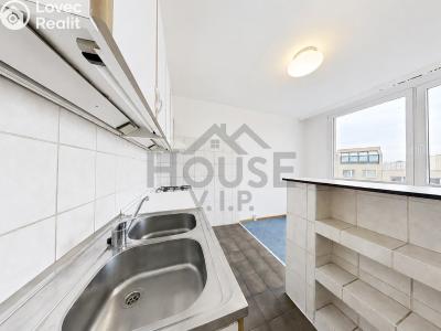 Продаж квартири 2+1 Praha, Cíglerova č. 13