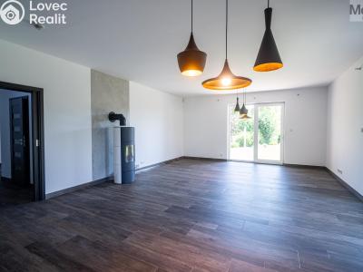 Sale family house Jirkov, Lesní 376 č. 7