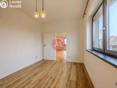 Оренда квартири 6 і більше Ostrava, Třebovická č. 17