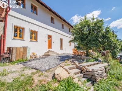 Sale family house Kolinec č. 1