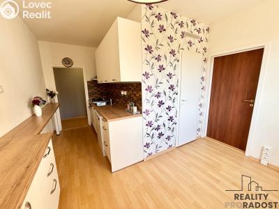 Sale apartment 3+1 Olomouc, Kmochova č. 16