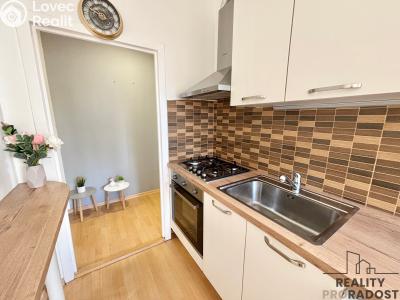 Sale apartment 3+1 Olomouc, Kmochova č. 18