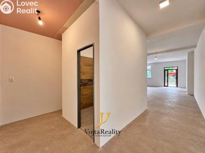 Rent commercial space Olomouc, Chválkovická č. 6