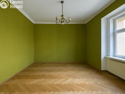 Sale apartment 4+KK Praha, Ovenecká č. 4