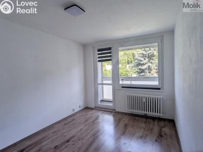 Pronájem bytu 3+1 Krupka, Dukelských hrdinů 279 č. 10