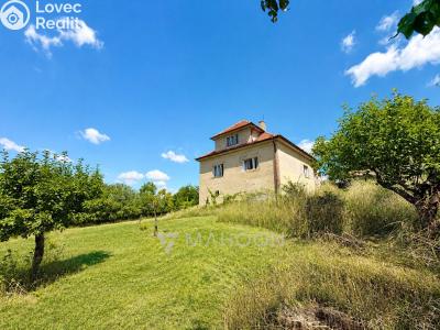 Sale family house Kly č. 7