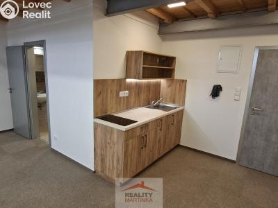 Rent office space Valašské Meziříčí, Hemy 21 č. 4