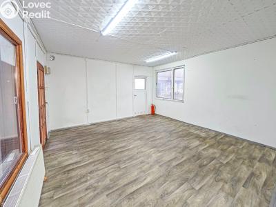 Rent commercial space Pardubice, Jana Palacha 234 č. 3