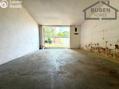 Sale garage Bor, Přimdská č. 2