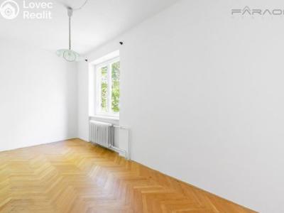Продаж квартири 4+1 Praha, Na okraji č. 4