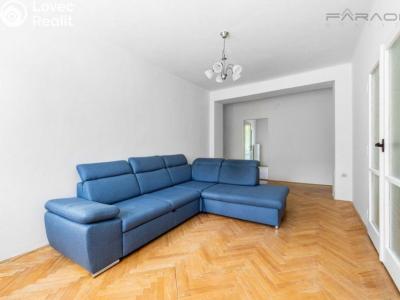 Продаж квартири 4+1 Praha, Na okraji č. 7