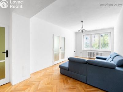 Продаж квартири 4+1 Praha, Na okraji č. 8
