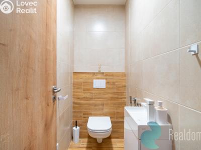 Sale apartment 3+KK Trhové Sviny, Za Pilou č. 9
