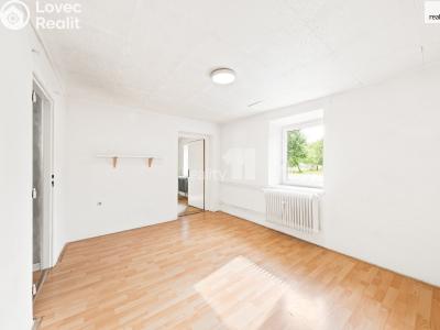 Продажа семейного дома Pňov-Předhradí, U Parku č. 11