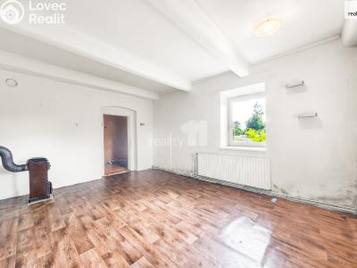 Продажа семейного дома Pňov-Předhradí, U Parku č. 13