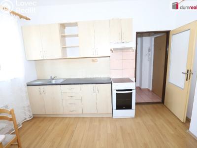 Аренда квартиры 1+1 Bečov nad Teplou, Nádražní č. 2