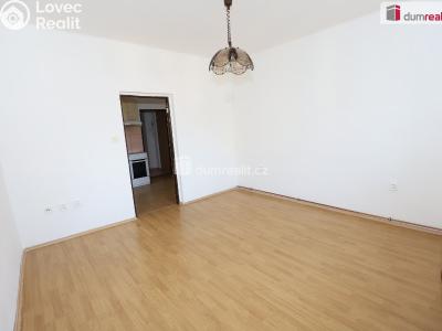 Аренда квартиры 1+1 Bečov nad Teplou, Nádražní č. 4