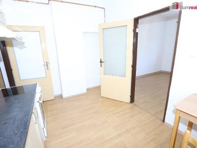 Аренда квартиры 1+1 Bečov nad Teplou, Nádražní č. 7
