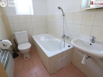 Аренда квартиры 1+1 Bečov nad Teplou, Nádražní č. 9