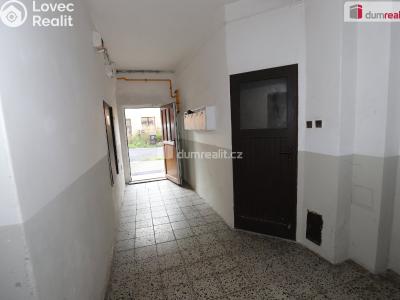 Аренда квартиры 1+1 Bečov nad Teplou, Nádražní č. 11
