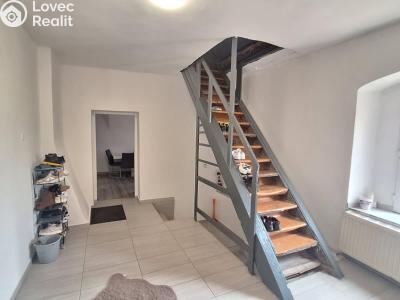 Продажа семейного дома Chabařovice, Náměstí 9. května 196 č. 16