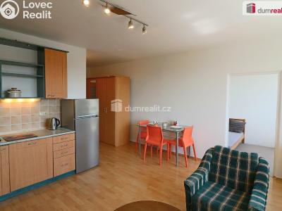 Продажа квартиры 2+KK Praha 12, Zárubova č. 4