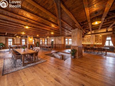 Sale farm Hostouň č. 9