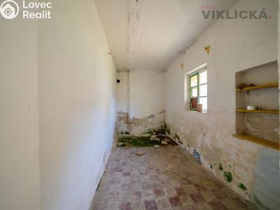 Sale farm Hostouň č. 19