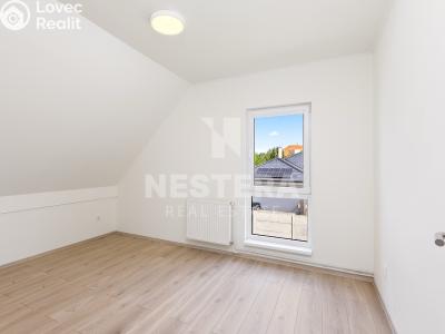 Продажа семейного дома Jesenice, Na Ochoze 1531 č. 15