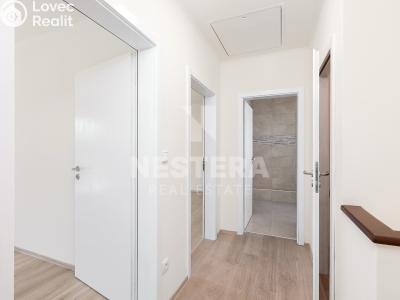 Продажа семейного дома Jesenice, Na Ochoze 1531 č. 18