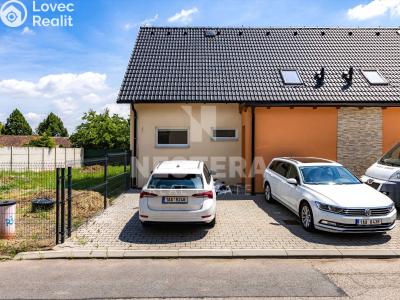 Продажа семейного дома Jesenice, Na Ochoze 1531 č. 25