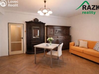 Продаж квартири 2+1 Karlovy Vary, Nábřeží Jana Palacha č. 1